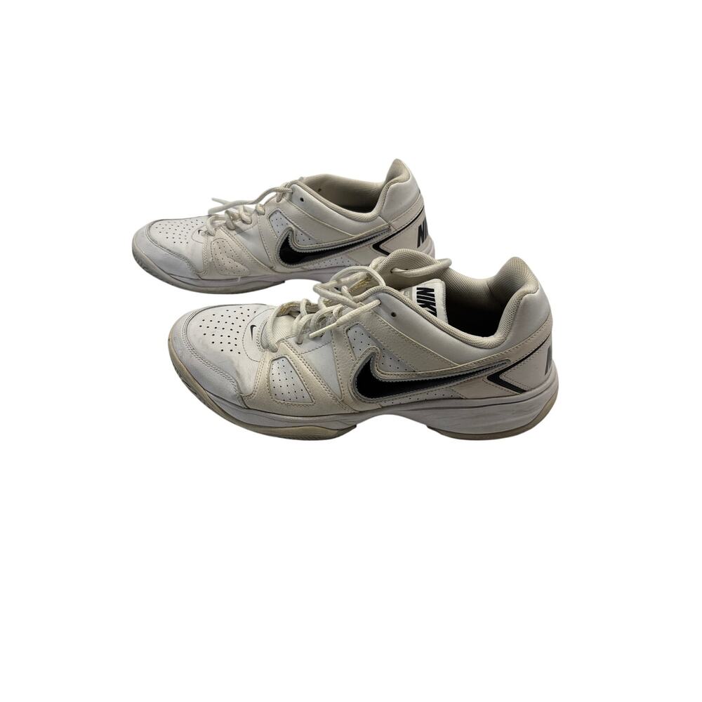 Nike City Court Men’s Size 11 White Black Tennis Court Shoes Athletic Sneakers